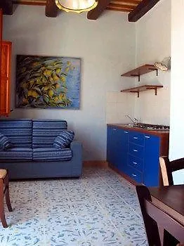 Apartment Lisola *