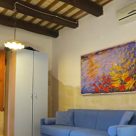 Lisola Apartment *